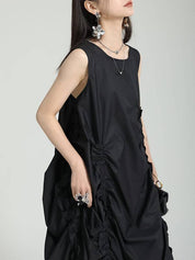 Loose Sleeveless Asymmetric Elasticity Pleated Solid Color Round-Neck Maxi Dresses