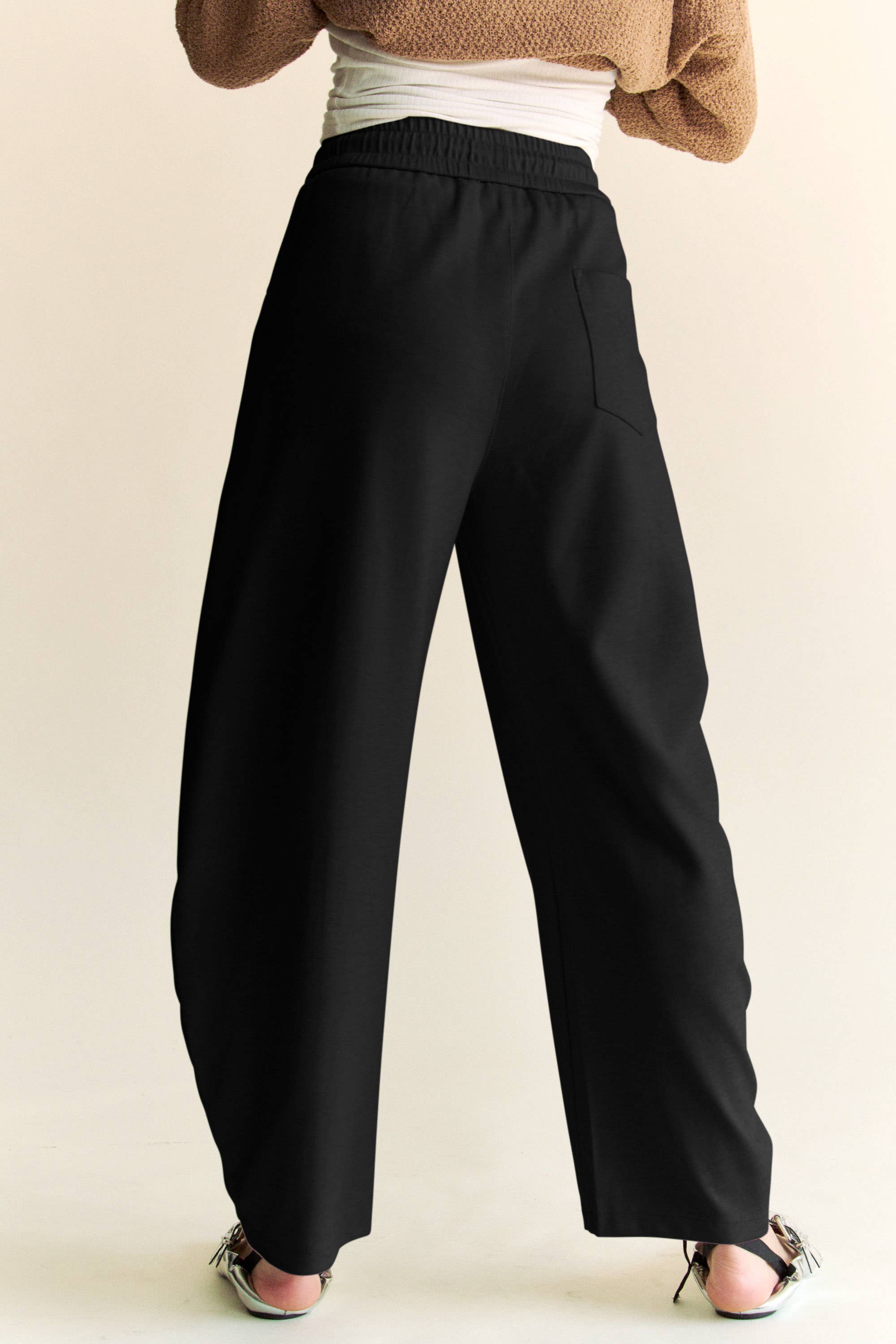 Women’s Elastic Waist Long Barrel Pants with Pockets | Relaxed Fit Everyday Trousers