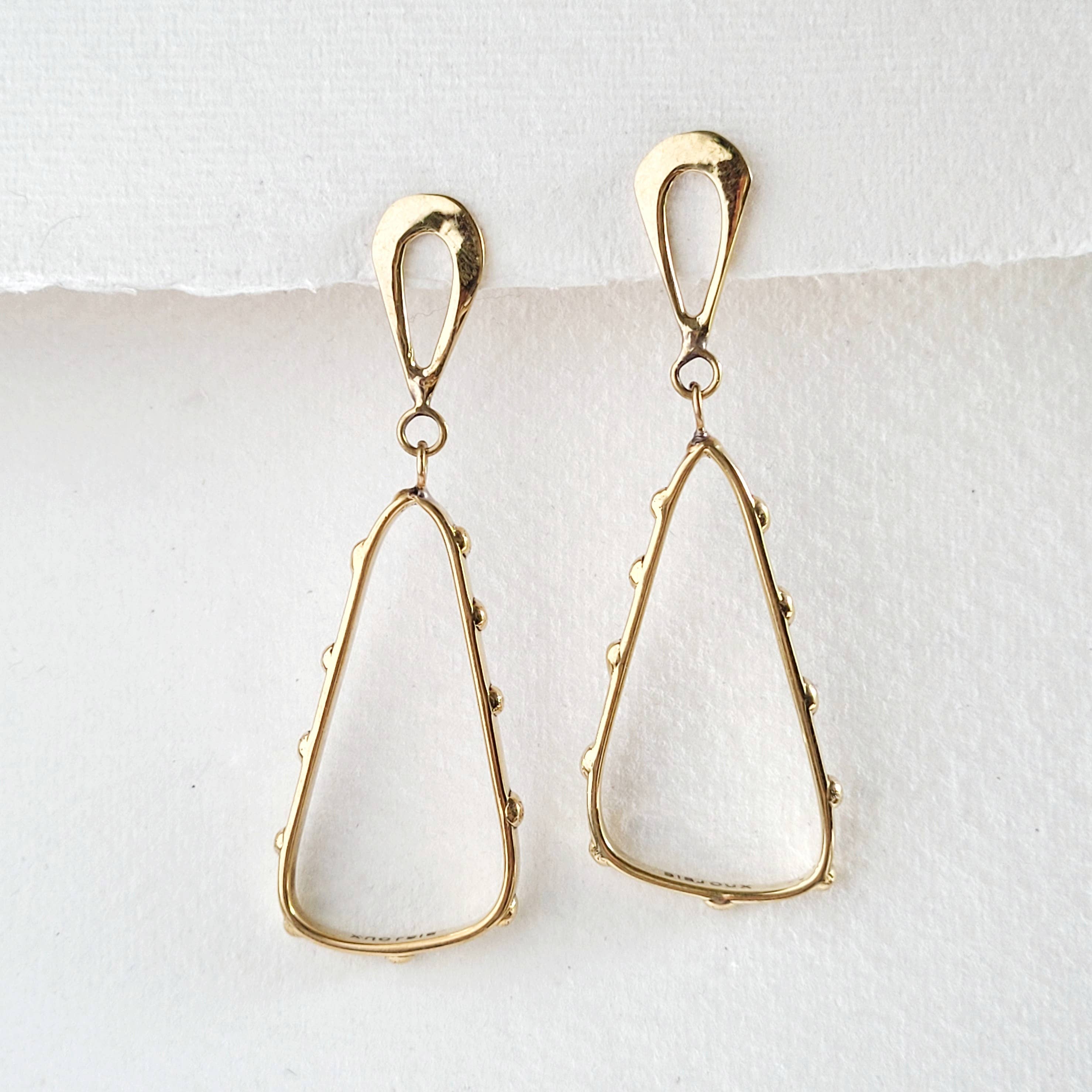 Brass droplet organic form long hoop earrings
