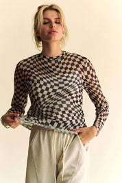 CHECKER BOARD MESH LONG SLEEVE LAYERING TOP
