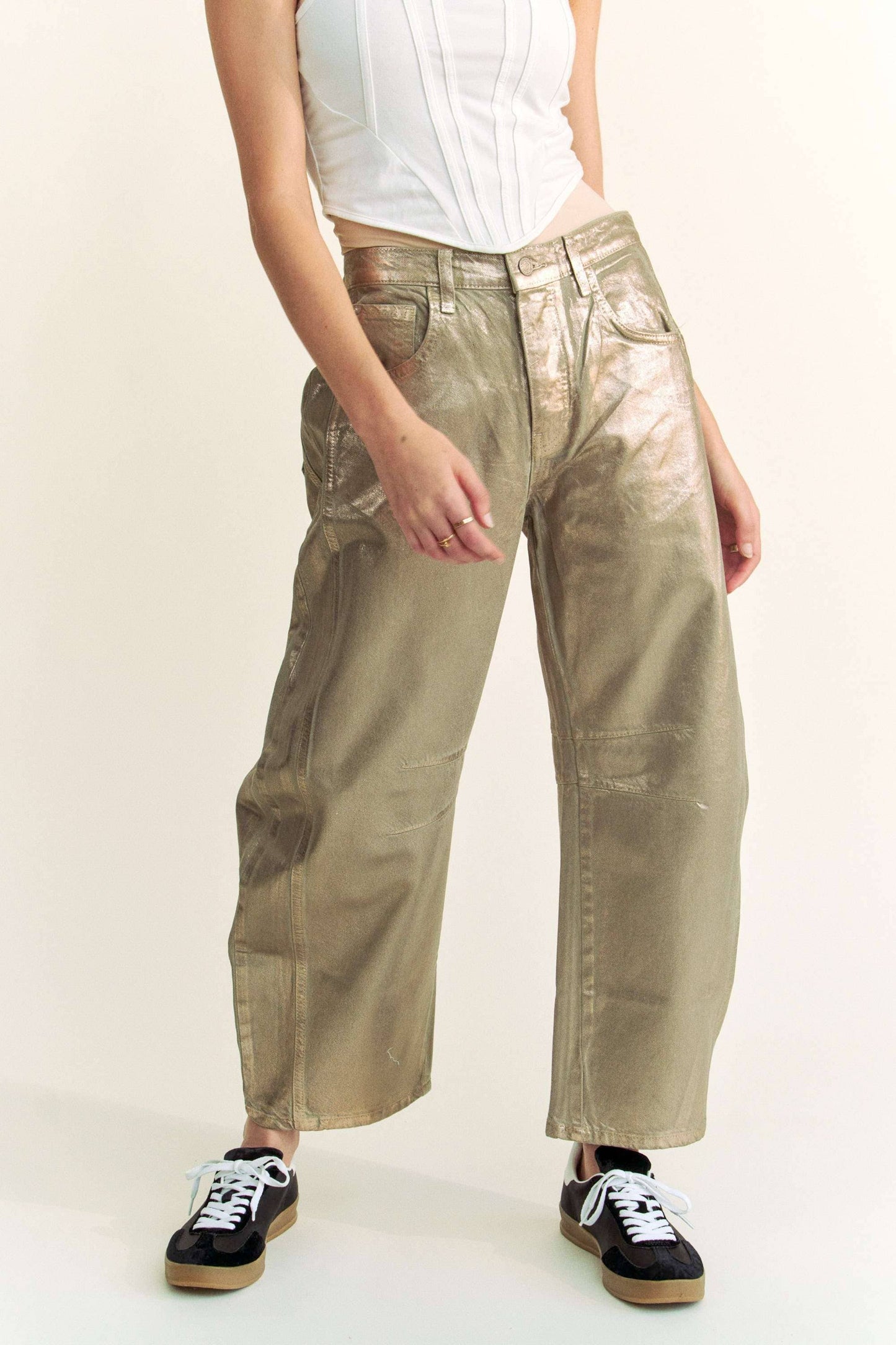 STRUCTURED BARREL LEGS RETRO GOLD FOILED JEANS