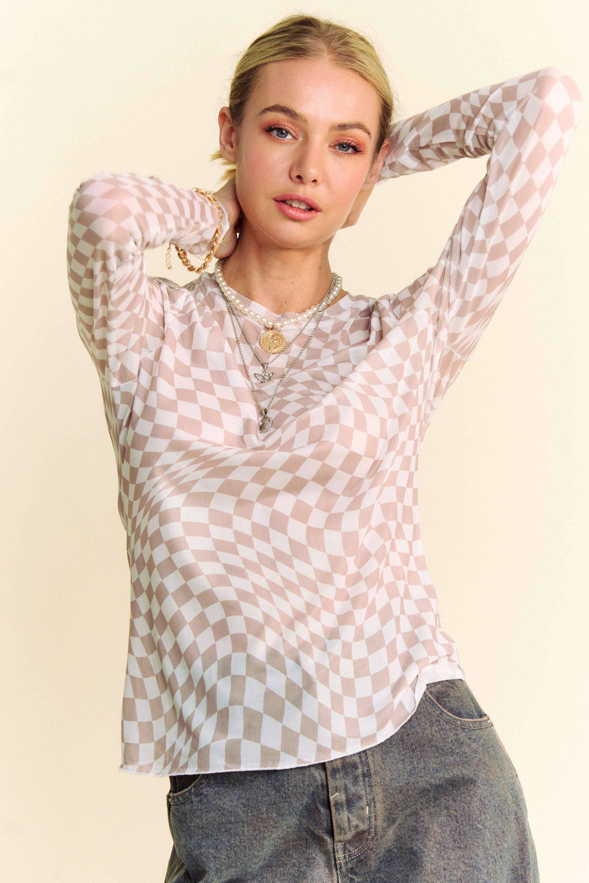 CHECKER BOARD MESH LONG SLEEVE LAYERING TOP