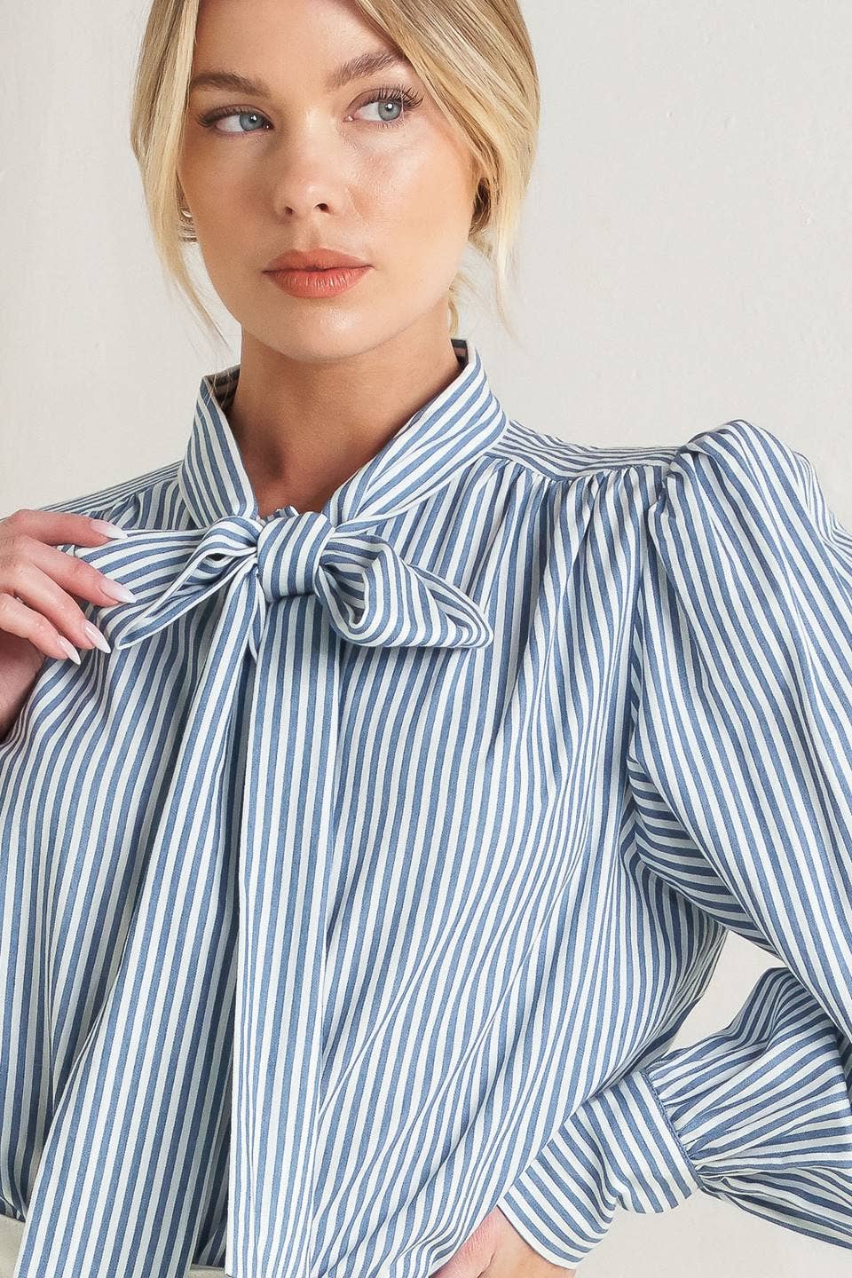 A striped woven top - FT1759B