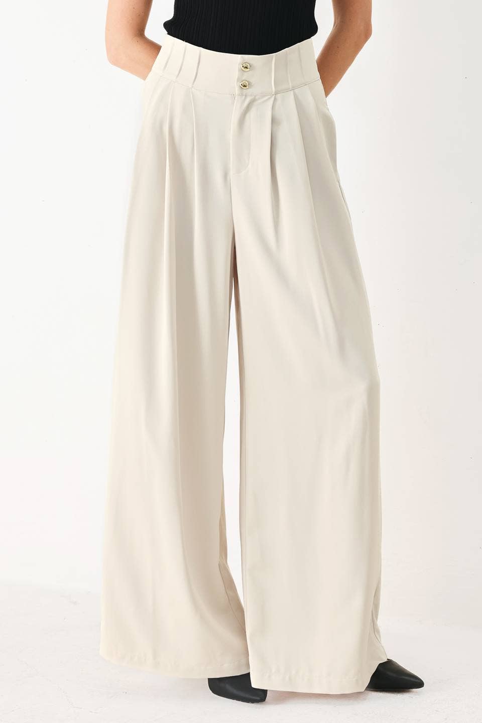 A solid woven pant - FP2108J