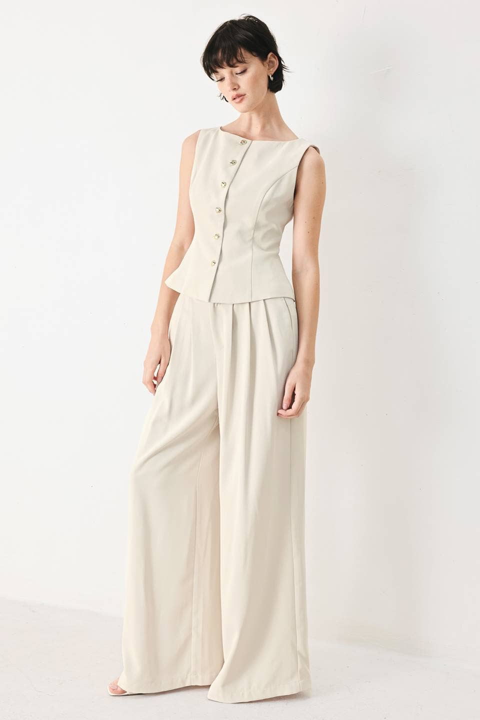 A solid woven pant - FP2108J