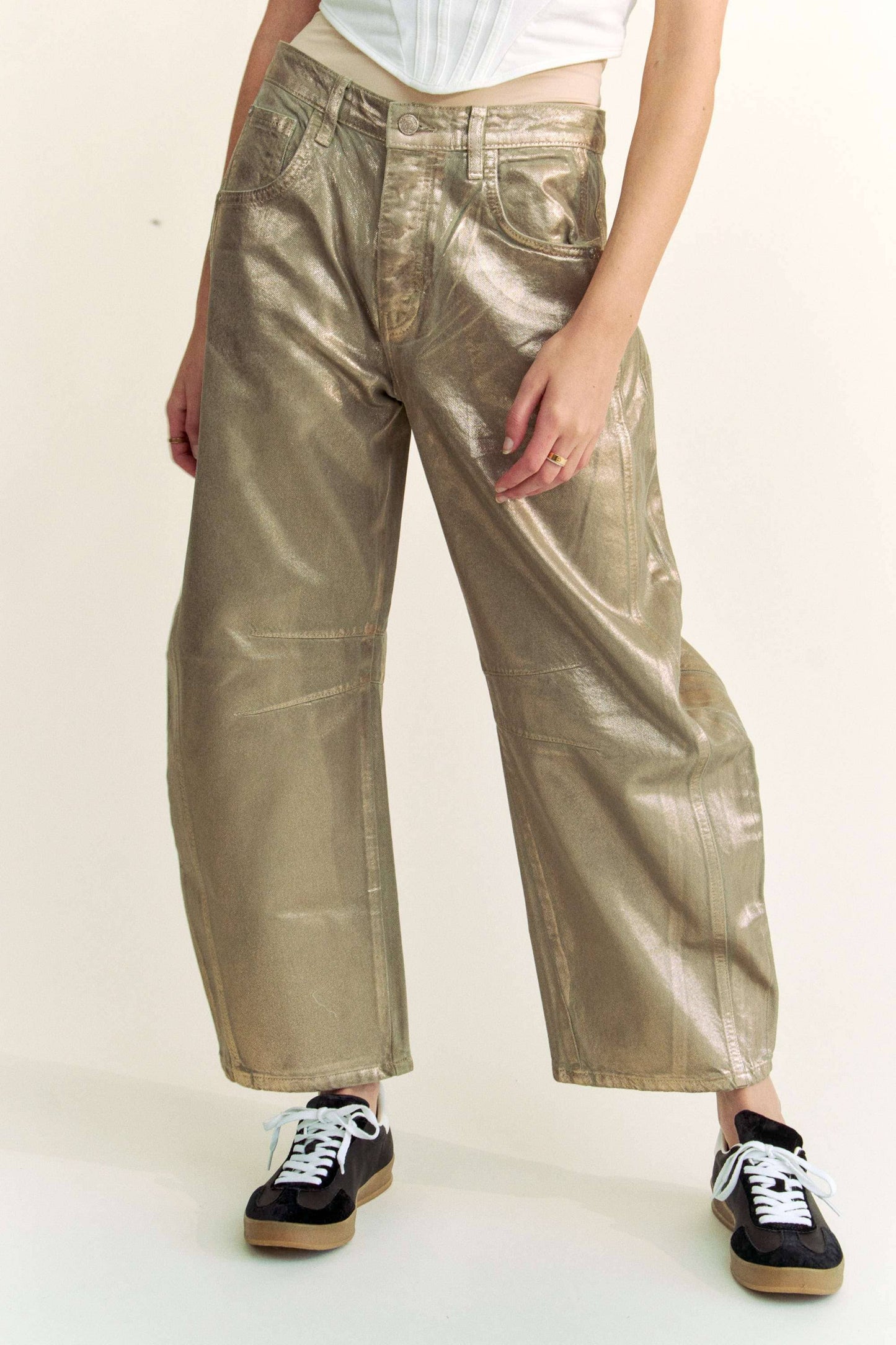STRUCTURED BARREL LEGS RETRO GOLD FOILED JEANS
