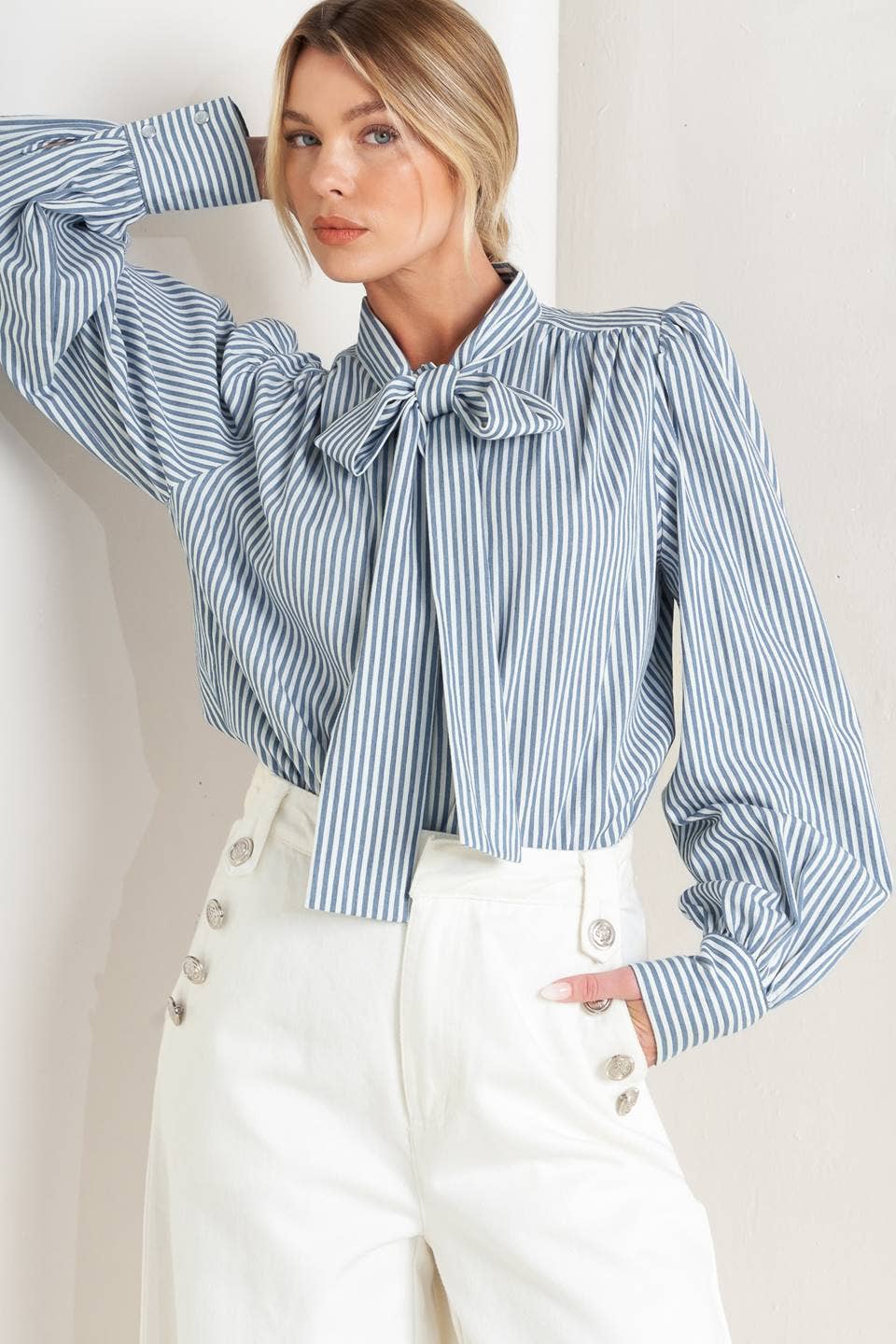 A striped woven top - FT1759B
