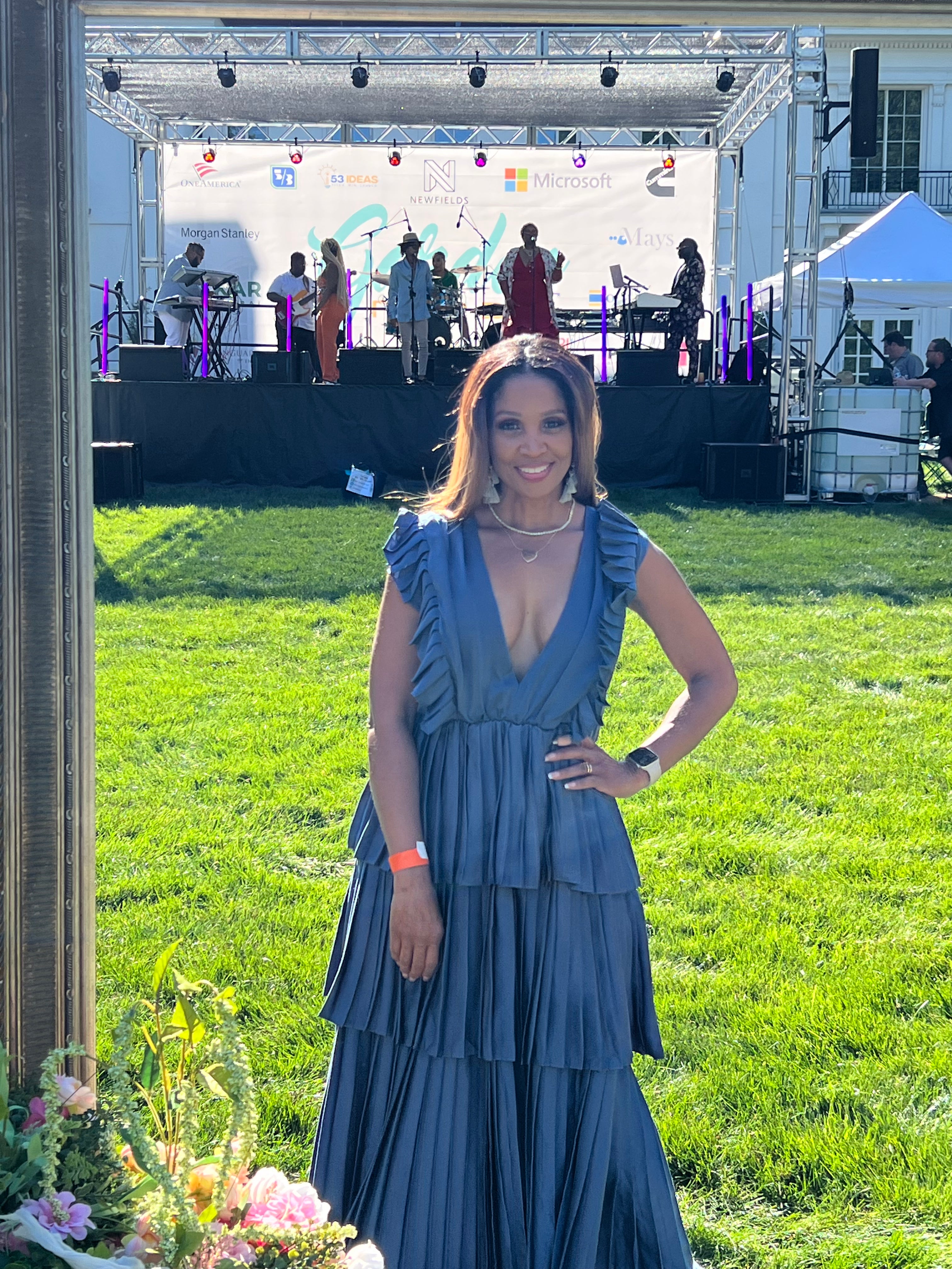Devil In A Blue Dress