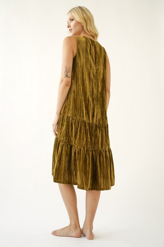 Maple Leaf Tiered Velvet Midi Dress