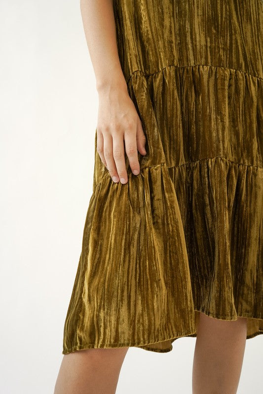 Maple Leaf Tiered Velvet Midi Dress