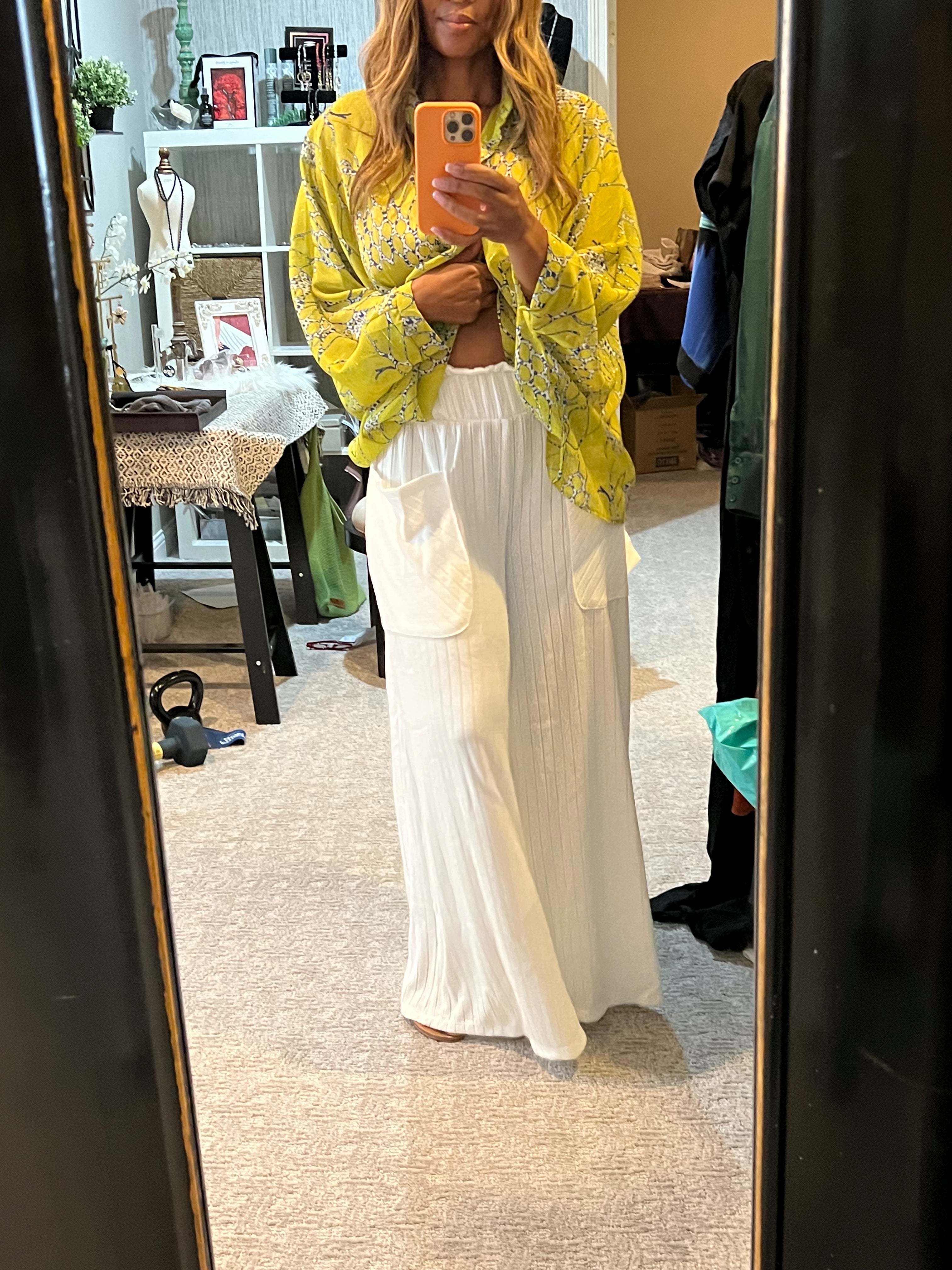 Her Wide Leg White Pants